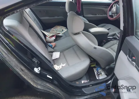 2017 Hyundai Elantra Se z USA, uszkodzony, nr VIN KMHD74LF2HU078302